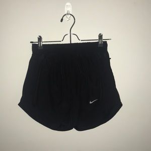 Nike Women’s Tempo Dri-Fit Running Shorts 3” XS